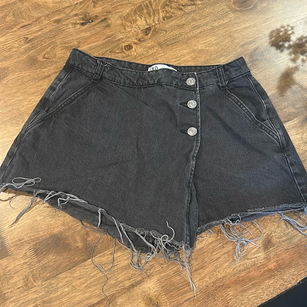 Zara Black Denim Skort Size Medium